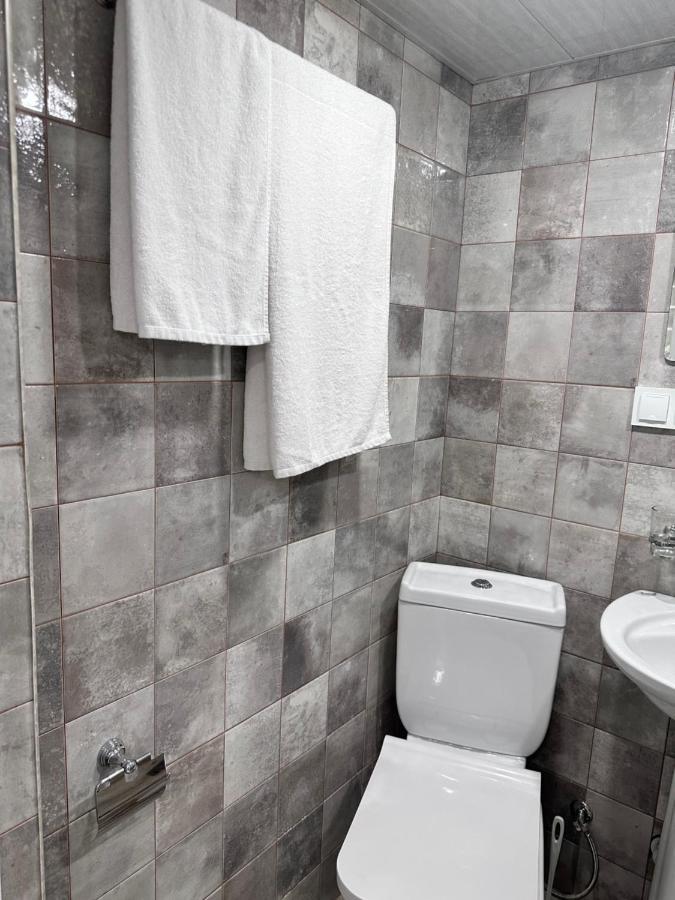 Mandarin Hotel Jerevan Eksteriør billede